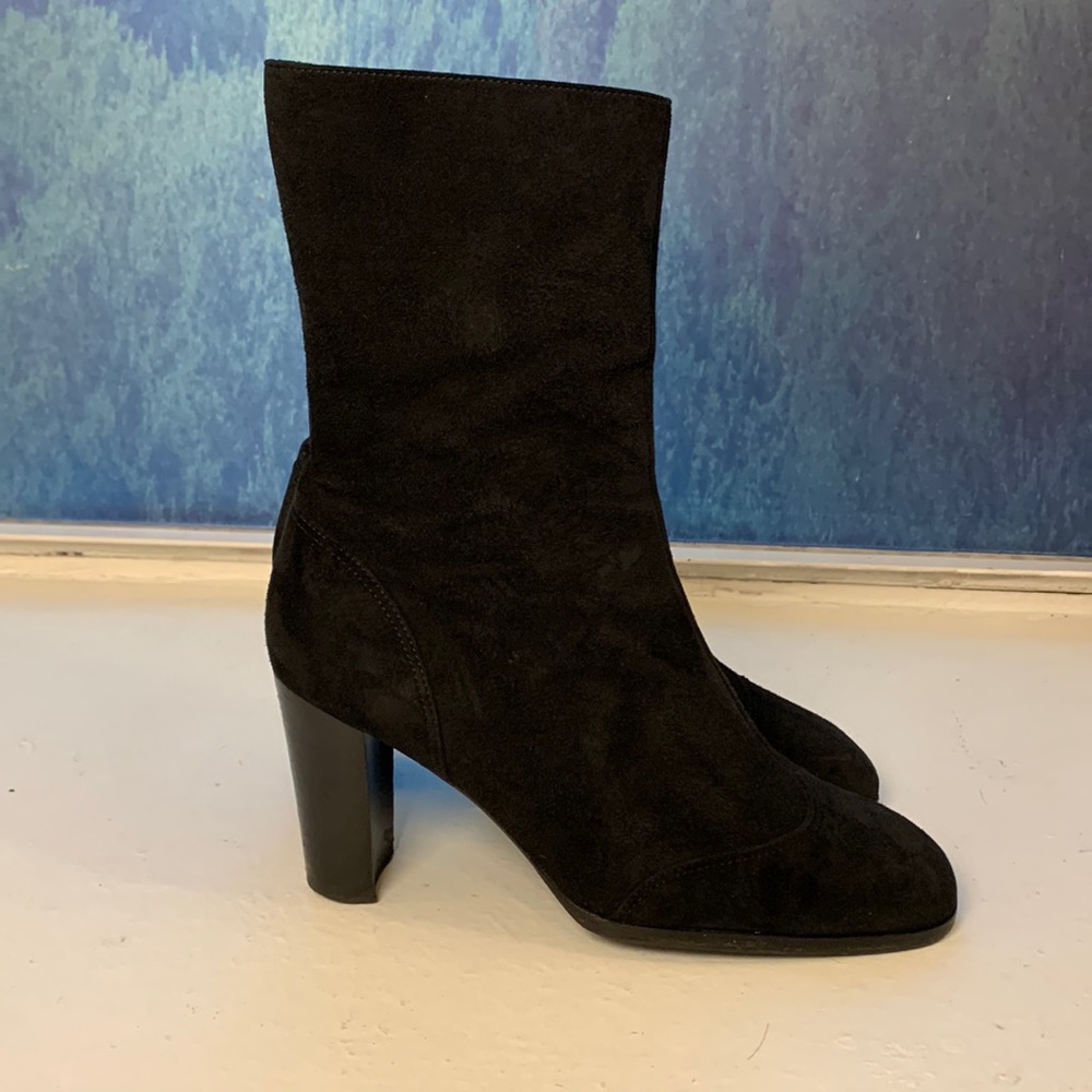 Chanel short boot size 39